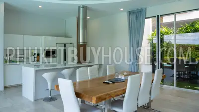 CHE22729: 4-Bedroom Pool Villa with Gym, Games Room & Solar Energy, Cherngtalay. Photo #10