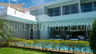 CHE22729: 4-Bedroom Pool Villa with Gym, Games Room & Solar Energy, Cherngtalay. Photo #2