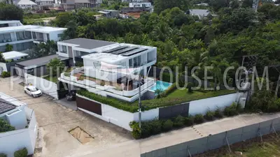 CHE22729: 4-Bedroom Pool Villa with Gym, Games Room & Solar Energy, Cherngtalay. Photo #30