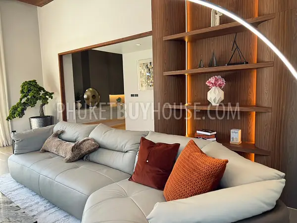 CHA22736: Airy 4-Bedroom Villa with Private Pool and Seamless Indoor-Outdoor Living in Chalong. Photo #9