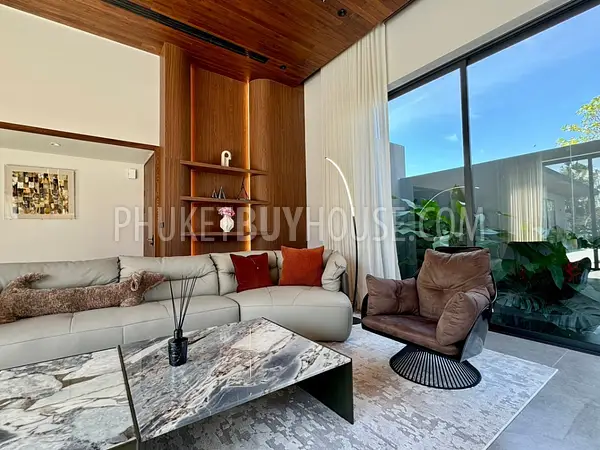 CHA22736: Airy 4-Bedroom Villa with Private Pool and Seamless Indoor-Outdoor Living in Chalong. Photo #10