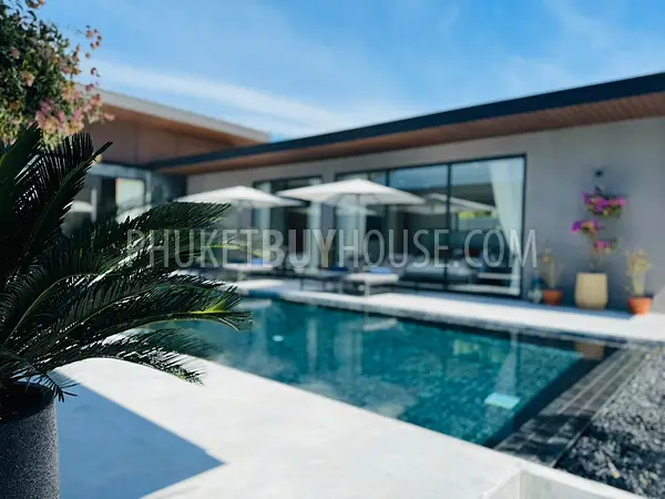 CHA22736: Airy 4-Bedroom Villa with Private Pool and Seamless Indoor-Outdoor Living in Chalong. Photo #2