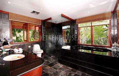 KAM8267: 7 Bedroom Villa on Naka hill. 照片 #1