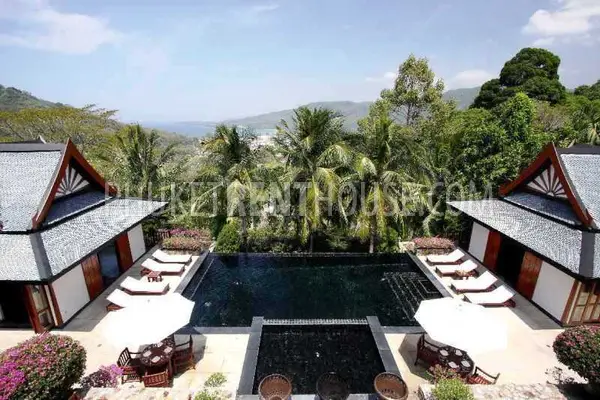 KAM8267: 7 Bedroom Villa on Naka hill. Photo #11