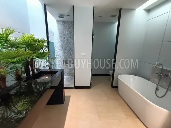 BAN7324: Fully Furnished 3 Bedroom Villa in Bang Tao. Photo #36