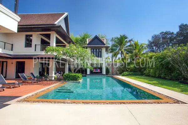 BAN8285: Super-Luxurious 6-Bedroom Beachfront Villa on Bang Tao Beach. Photo #36