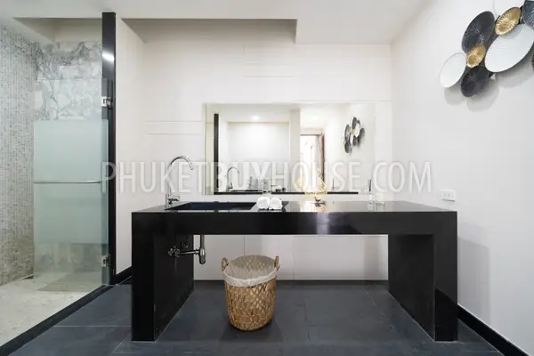 BAN5125: Stunning 3-bedrooms Villa with Private Pool, Bang Tao Beach. Photo #18