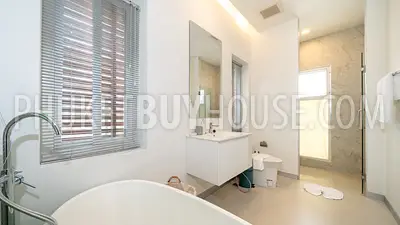 BAN5126: Lovely Duplex Condo with Private Pool For Sale, Bang Tao. Photo #31