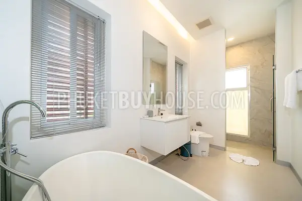 BAN5126: Lovely Duplex Condo with Private Pool For Sale, Bang Tao. Photo #31