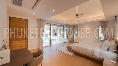 BAN22748: 3 Bedroom Pool Villa Sanctuary with Spacious Plot in Prestigious Bang Tao. Fotoğraf #12