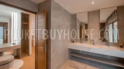 BAN22748: 3 Bedroom Pool Villa Sanctuary with Spacious Plot in Prestigious Bang Tao. Fotoğraf #20