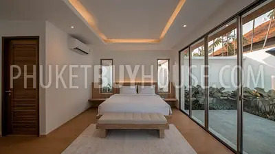 BAN22748: 3 Bedroom Pool Villa Sanctuary with Spacious Plot in Prestigious Bang Tao. Fotoğraf #29