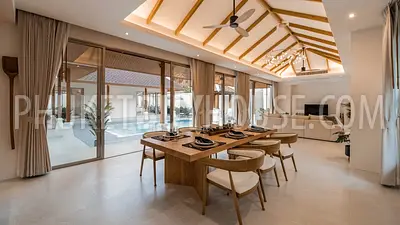 BAN22748: 3 Bedroom Pool Villa Sanctuary with Spacious Plot in Prestigious Bang Tao. Fotoğraf #7