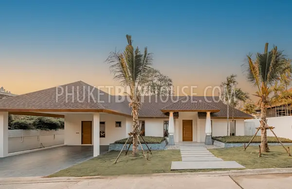 BAN22748: 3 Bedroom Pool Villa Sanctuary with Spacious Plot in Prestigious Bang Tao. Photo #2