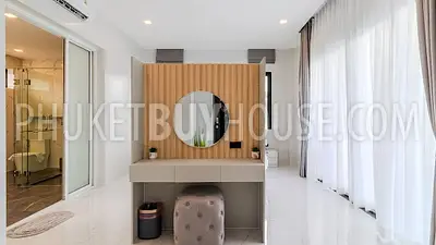 RAW22528:  4-Bedroom Villa with Private Pool and Guest House in Rawai. Photo #20