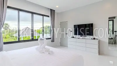RAW22528:  4-Bedroom Villa with Private Pool and Guest House in Rawai. Photo #22