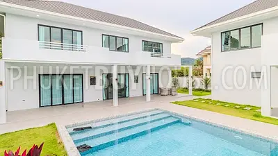 RAW22528:  4-Bedroom Villa with Private Pool and Guest House in Rawai. Photo #2