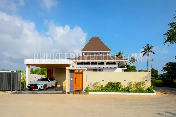 CHA22752: 3-Bedroom Modern Villa Near Beach and Top International Schools in Chalong For Sale. 照片 #1