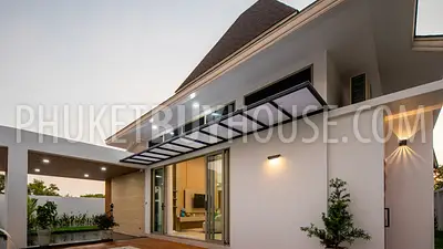 CHA22752: 3-Bedroom Modern Villa Near Beach and Top International Schools in Chalong For Sale. Photo #4
