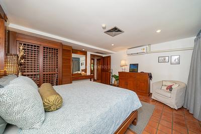 NAI22650: Peaceful 2-Bedroom Apartment Just Steps from Nai Harn Beach. Photo #10