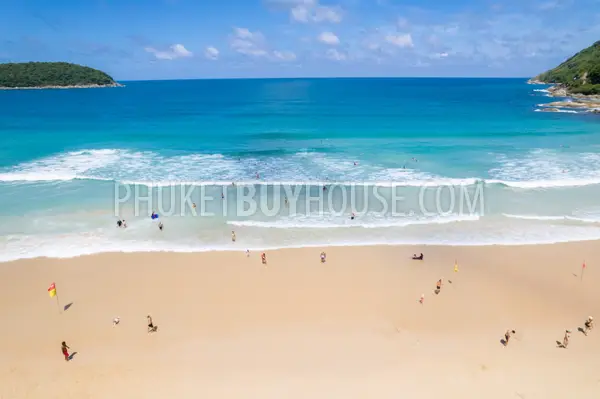 NAI22660: Elegant Pool Villa with Bar Lounge & Tropical Ambience in Nai Harn. Photo #4