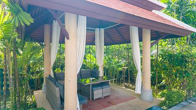 NAI22660: Elegant Pool Villa with Bar Lounge & Tropical Ambience in Nai Harn. Photo #27