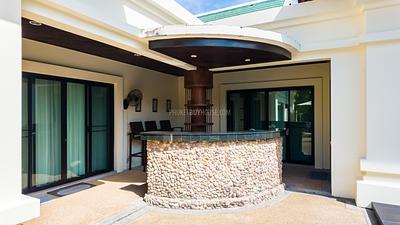 NAI22660: Elegant Pool Villa with Bar Lounge & Tropical Ambience in Nai Harn. Photo #26