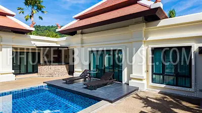 NAI22660: Elegant Pool Villa with Bar Lounge & Tropical Ambience in Nai Harn. Fotoğraf #50