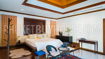 NAI22660: Elegant Pool Villa with Bar Lounge & Tropical Ambience in Nai Harn. Fotoğraf #10