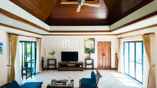 NAI22660: Elegant Pool Villa with Bar Lounge & Tropical Ambience in Nai Harn. Photo #33