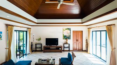 NAI22660: Elegant Pool Villa with Bar Lounge & Tropical Ambience in Nai Harn. Photo #33