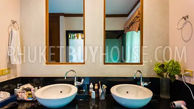 NAI22660: Elegant Pool Villa with Bar Lounge & Tropical Ambience in Nai Harn. Fotoğraf #9