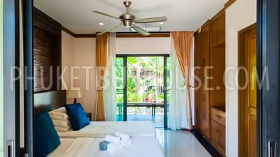 NAI22660: Elegant Pool Villa with Bar Lounge & Tropical Ambience in Nai Harn. Fotoğraf #34