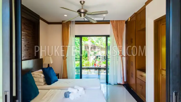NAI22660: Elegant Pool Villa with Bar Lounge & Tropical Ambience in Nai Harn. Photo #34