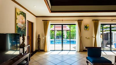 NAI22660: Elegant Pool Villa with Bar Lounge & Tropical Ambience in Nai Harn. Photo #44