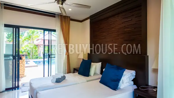 NAI22660: Elegant Pool Villa with Bar Lounge & Tropical Ambience in Nai Harn. Photo #25
