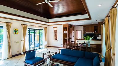 NAI22660: Elegant Pool Villa with Bar Lounge & Tropical Ambience in Nai Harn. Photo #40