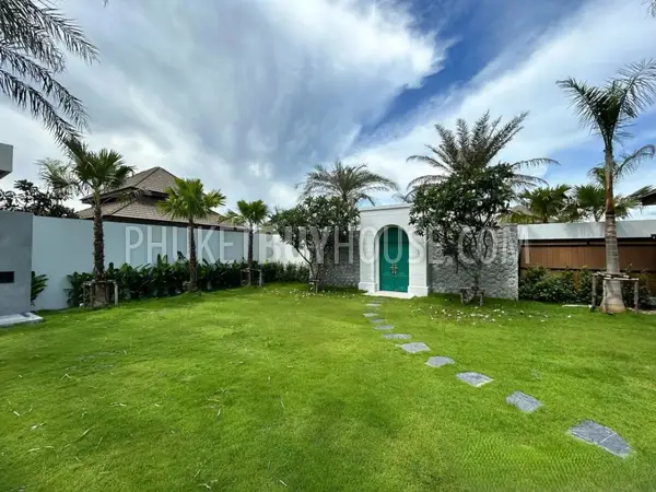 BAN22666: Freshly built Elegant Tropical Villa with Private Pool in Bang Tao Beach. Photo #27