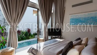BAN22667: Smart Tropical Villa with Jacuzzi Pool and Rooftop in Prime Bang Tao Area. Fotoğraf #10