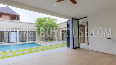 BAN22161: Phuket's Premier 3 Bedroom Pool Villa For Sale In Bangtao. Fotoğraf #61