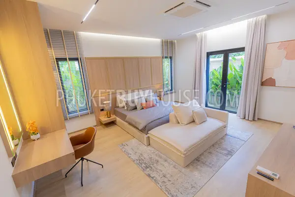 BAN22161: Phuket's Premier 3 Bedroom Pool Villa For Sale In Bangtao. Photo #27