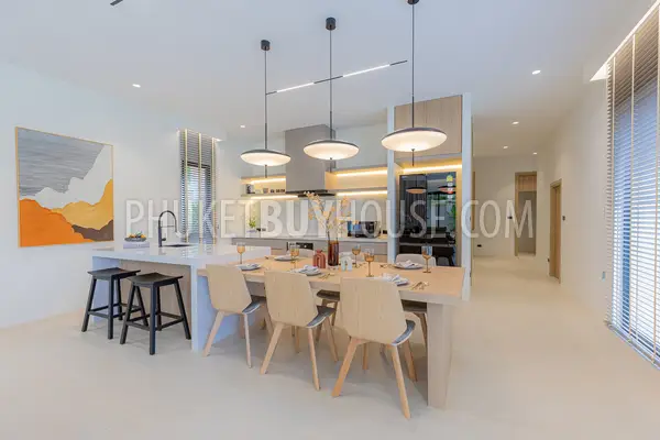 BAN22161: Phuket's Premier 3 Bedroom Pool Villa For Sale In Bangtao. Photo #33