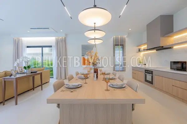 BAN22161: Phuket's Premier 3 Bedroom Pool Villa For Sale In Bangtao. Photo #39