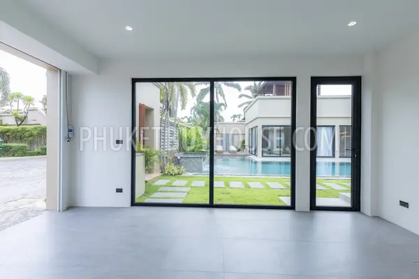 BAN22161: Phuket's Premier 3 Bedroom Pool Villa For Sale In Bangtao. Photo #54