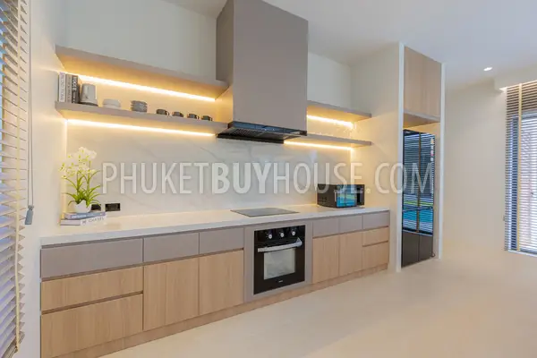BAN22161: Phuket's Premier 3 Bedroom Pool Villa For Sale In Bangtao. Photo #12