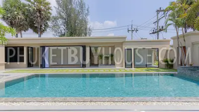 BAN22161: Phuket's Premier 3 Bedroom Pool Villa For Sale In Bangtao. Fotoğraf #46