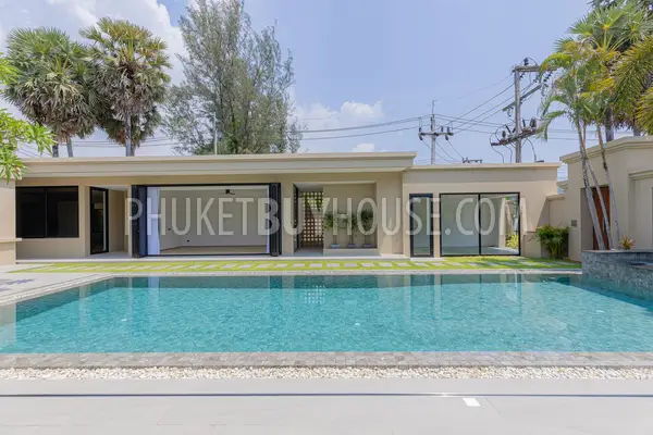 BAN22161: Phuket's Premier 3 Bedroom Pool Villa For Sale In Bangtao. Photo #46