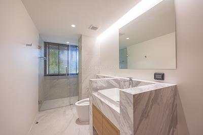 BAN22322: Exclusive Four-Bedroom Pool Villa with Stunning Views within 300m from Bang Tao Beach, Phuket. Photo #34