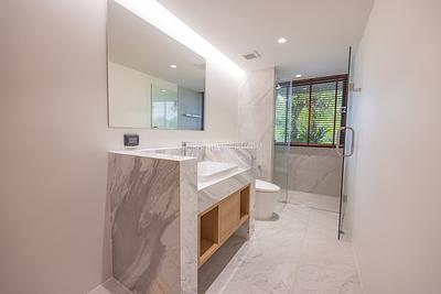 BAN22322: Exclusive Four-Bedroom Pool Villa with Stunning Views within 300m from Bang Tao Beach, Phuket. Photo #38