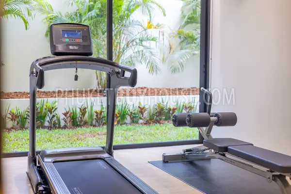 BAN22322: Exclusive Four-Bedroom Pool Villa with Stunning Views within 300m from Bang Tao Beach, Phuket. 照片 #25